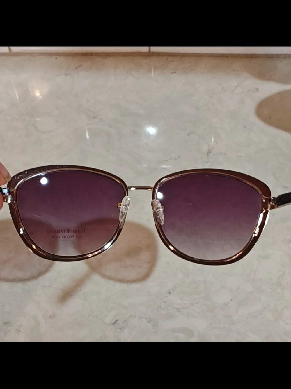 Isaac Mizrahi New York  Sunglass Frames